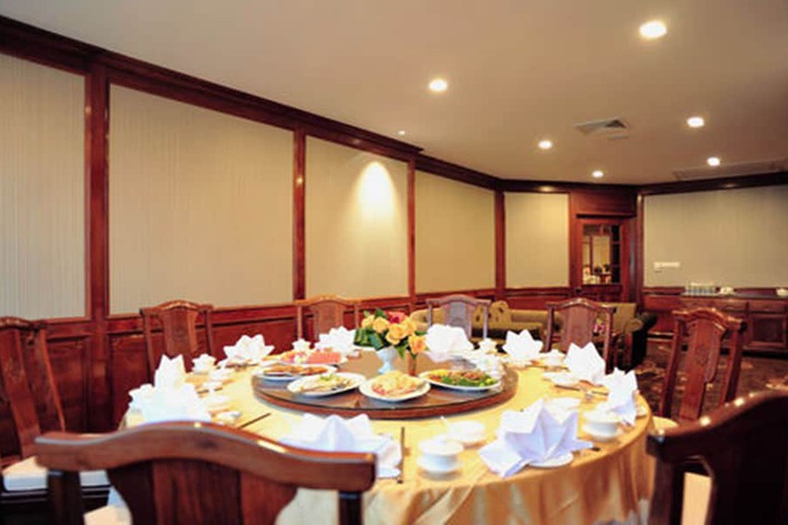 Restaurants