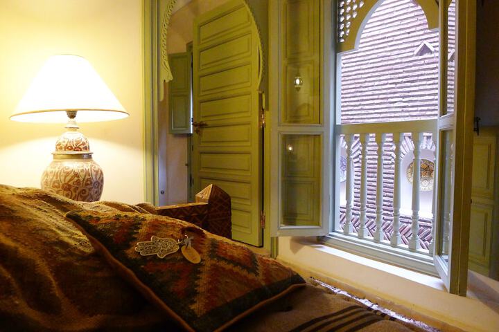 Room 45 of 119