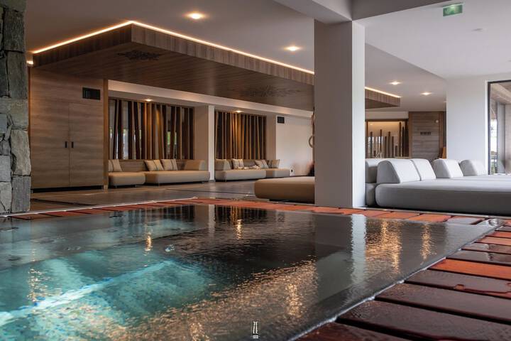 Pool 39 of 112