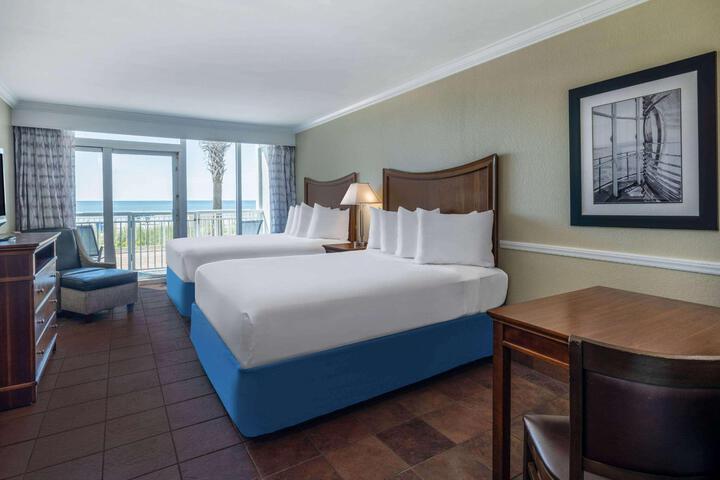 2 Queen Beds No Elevator (4 of 15)