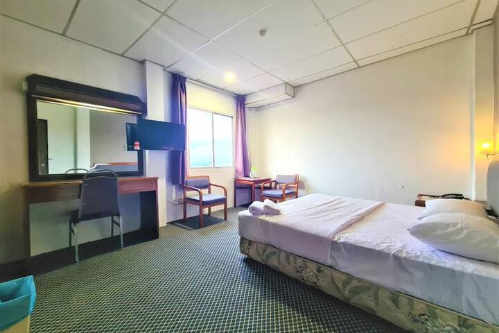 Room 9 of 86