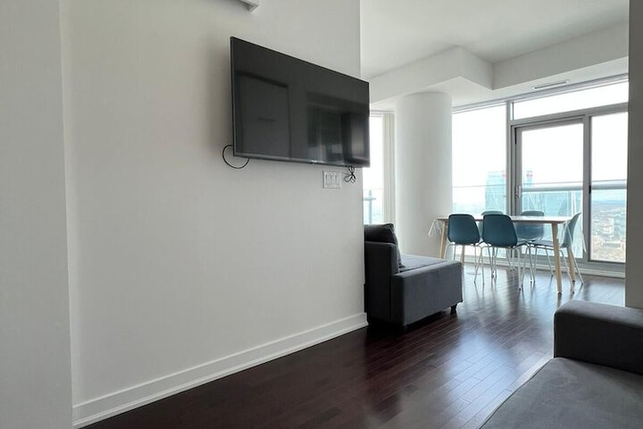 Room 60 of 90