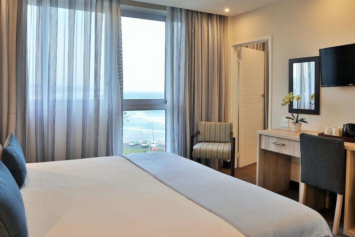 Room 28 of 203