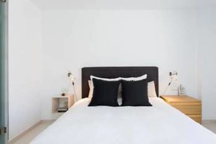 Room 10 of 22