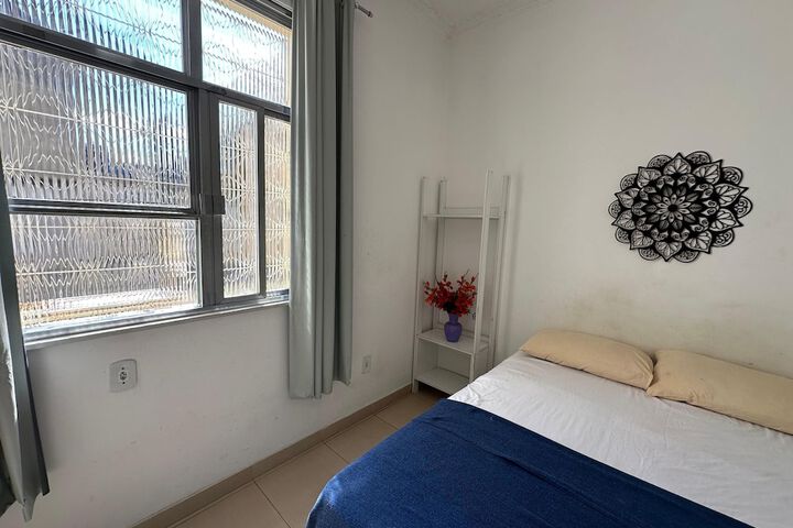 Room 49 of 77