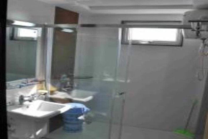 Clean Restrooms