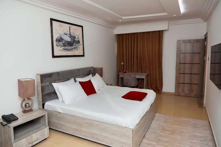 Room 11 of 63