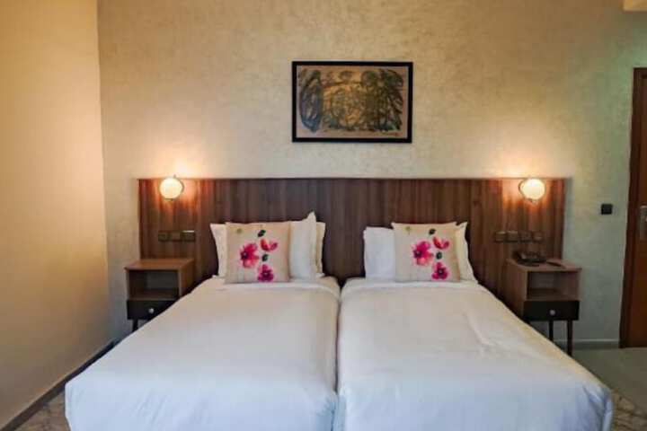 Room 20 of 53