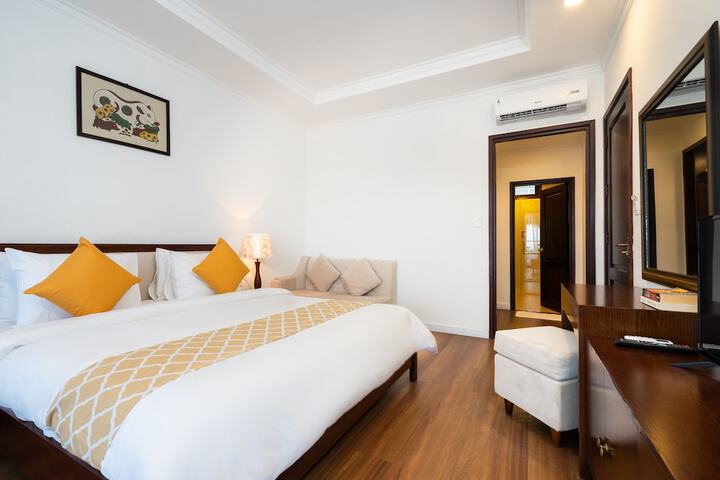 Room 47 of 149