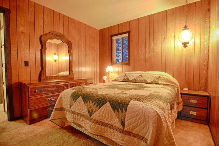 Room 4 of 11
