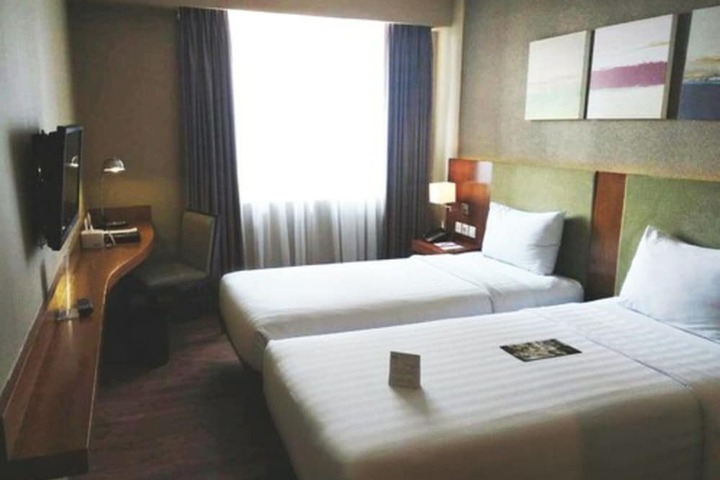Room 31 of 115