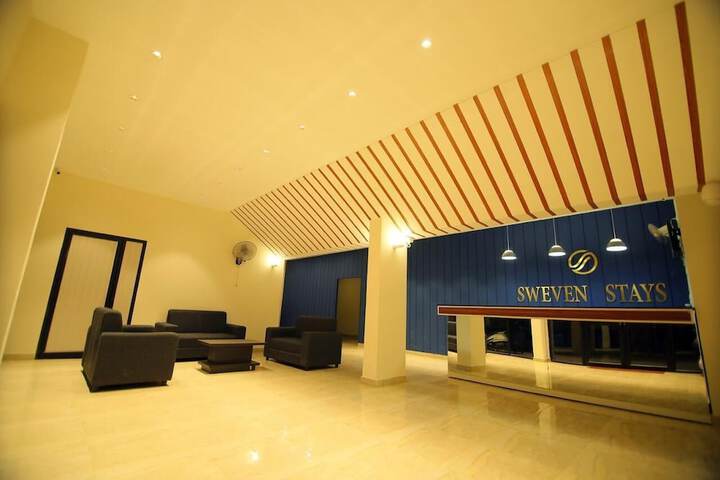 Hotel Interior 3 of 16