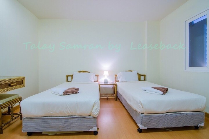 Room 2 of 42