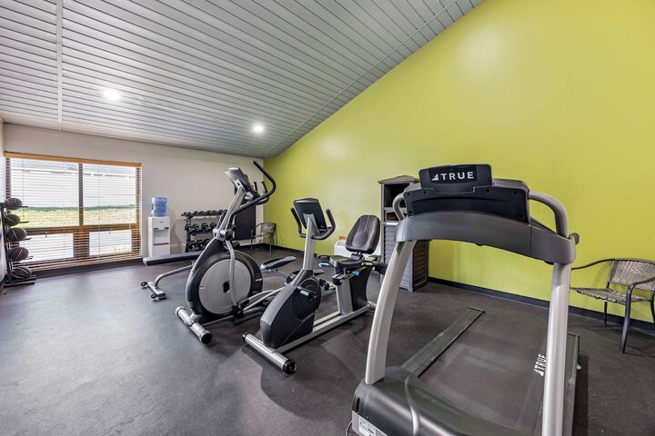 Hotel Gym Photos