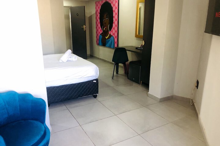 Room 99 of 241