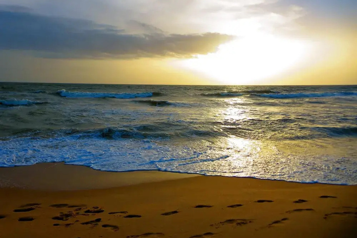Beach 13 of 16