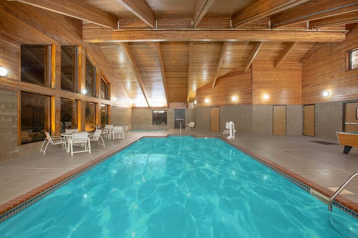 Pools & Facilities