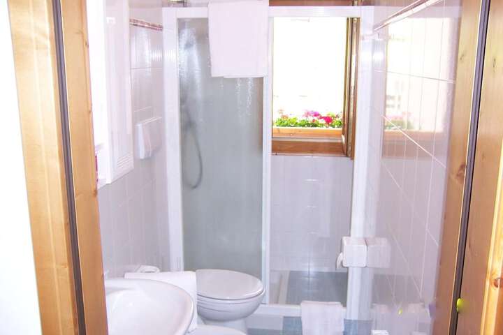 Room 26 of 53