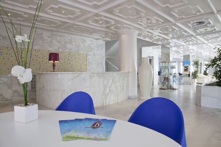 Lobby Entry