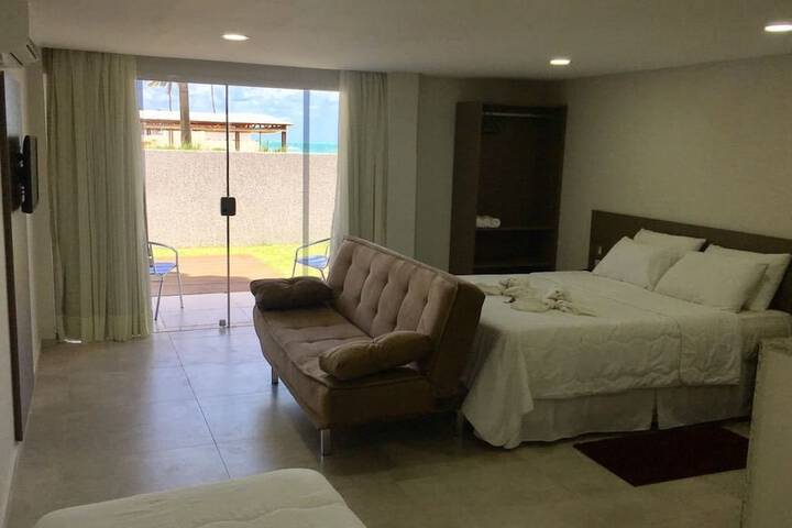 Room 3 of 63