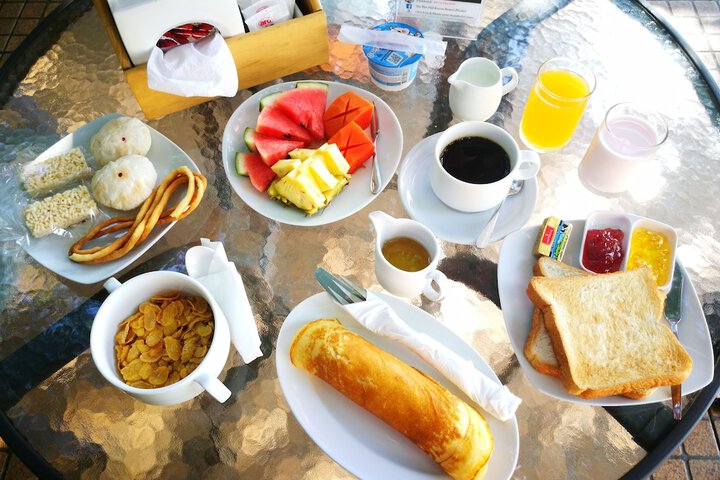 Breakfast/Coffee Service 59 of 112