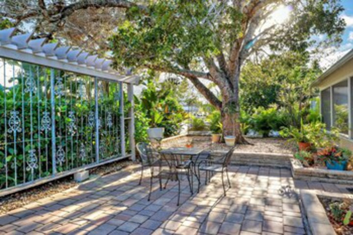 Terrace/Patio 4 of 50