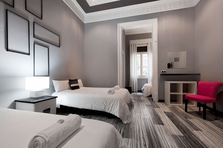 Room 7 of 51