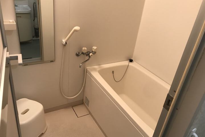 Room 61 of 81