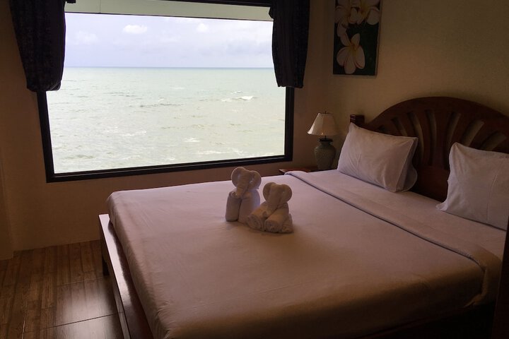 Room 58 of 125