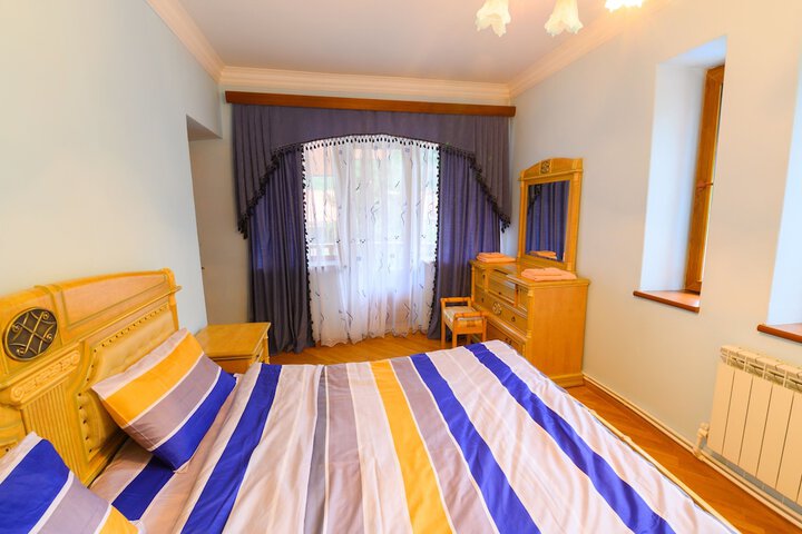 Room 20 of 27