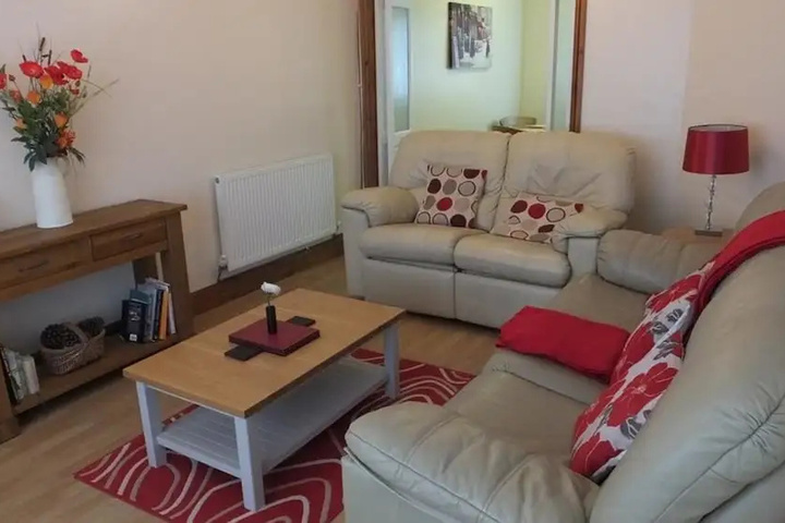 Room 2 of 14