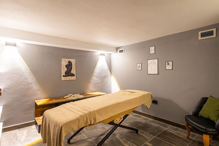 Spa 68 of 93