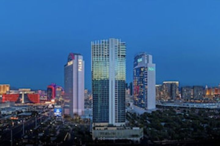 Hotel 244 of 252