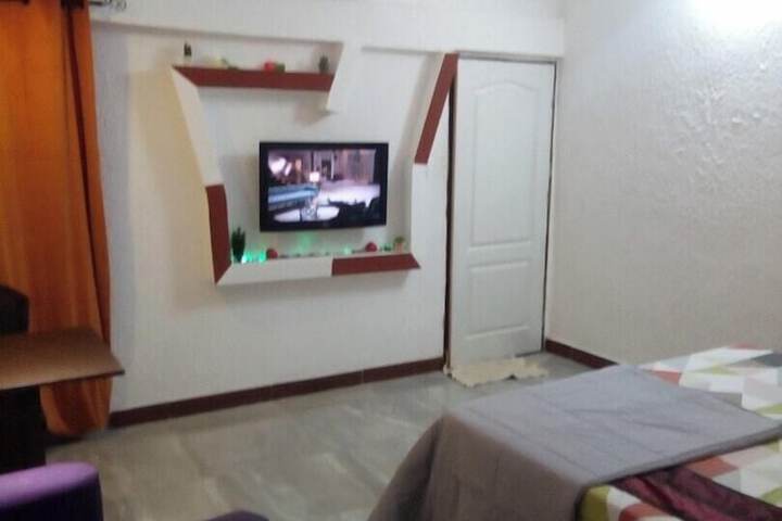 Room 4 of 6