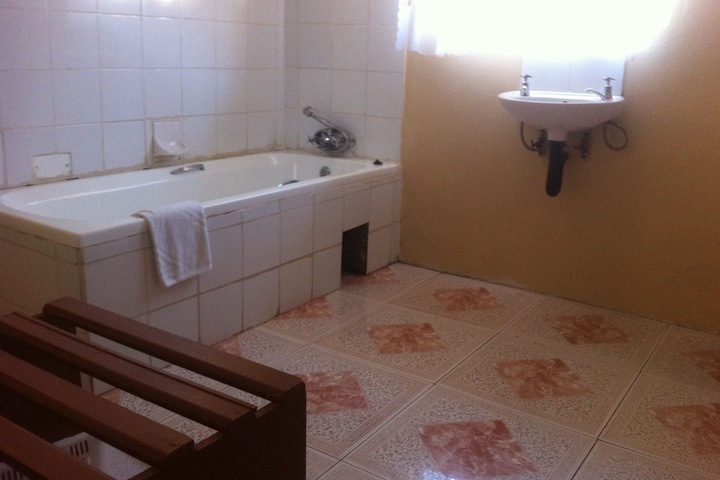 Room 16 of 45