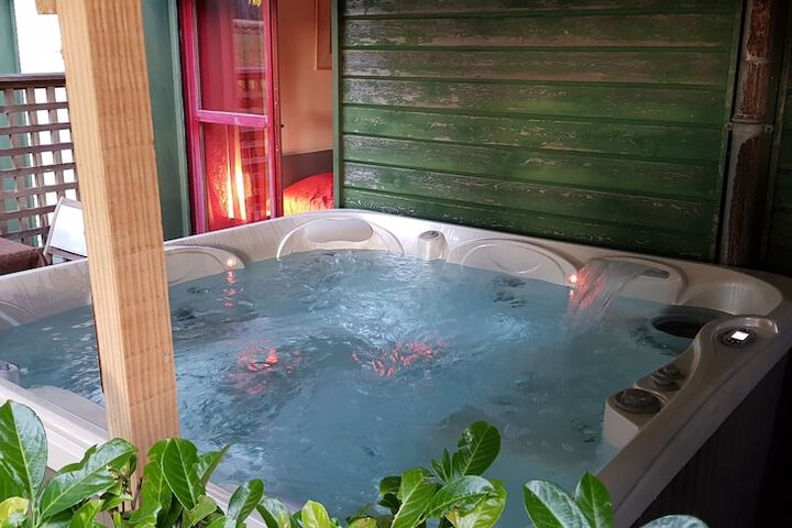 Spa 17 of 55