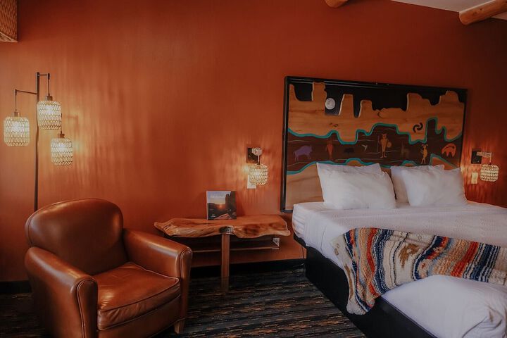 Room 15 of 93