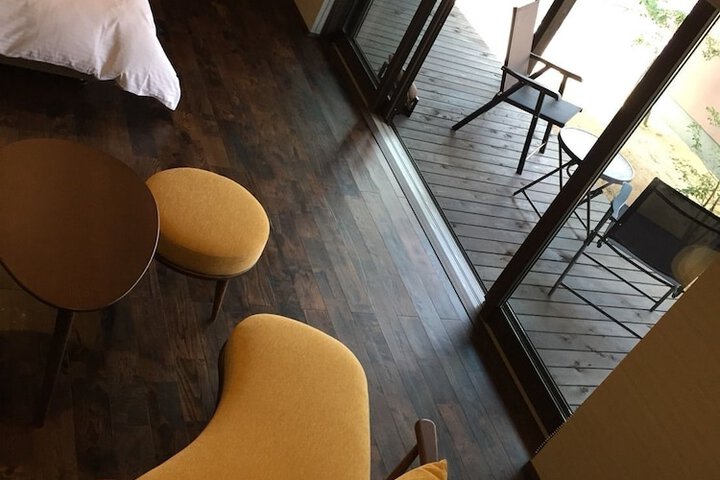 Room 8 of 39