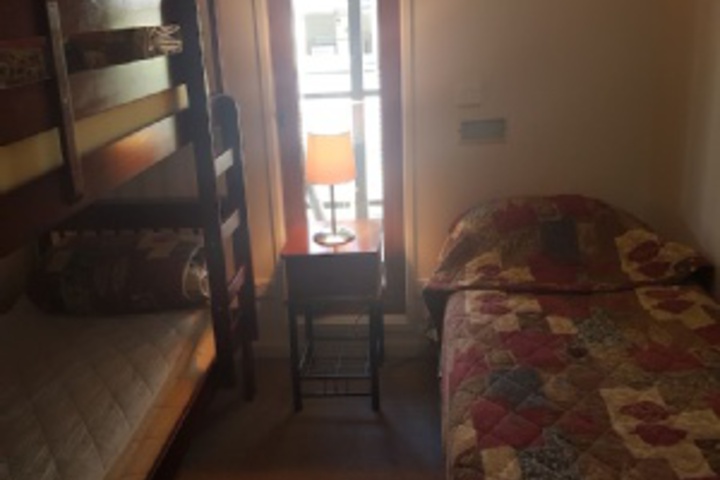Room 453 of 792