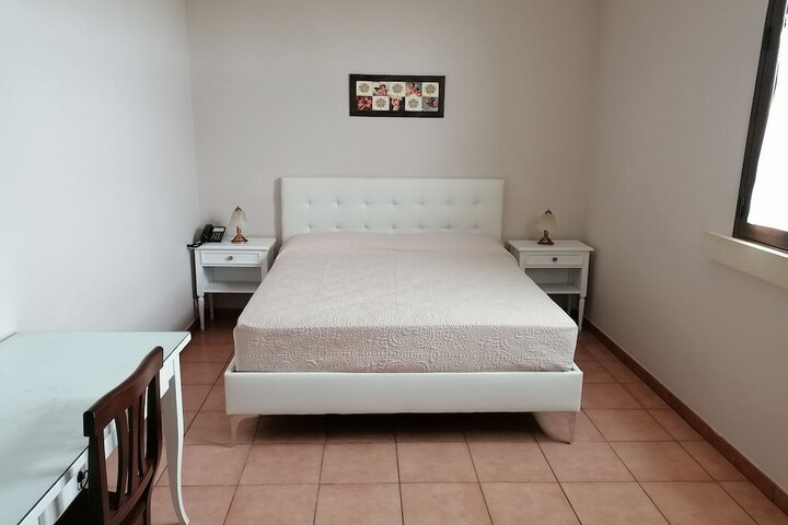 Room 18 of 85