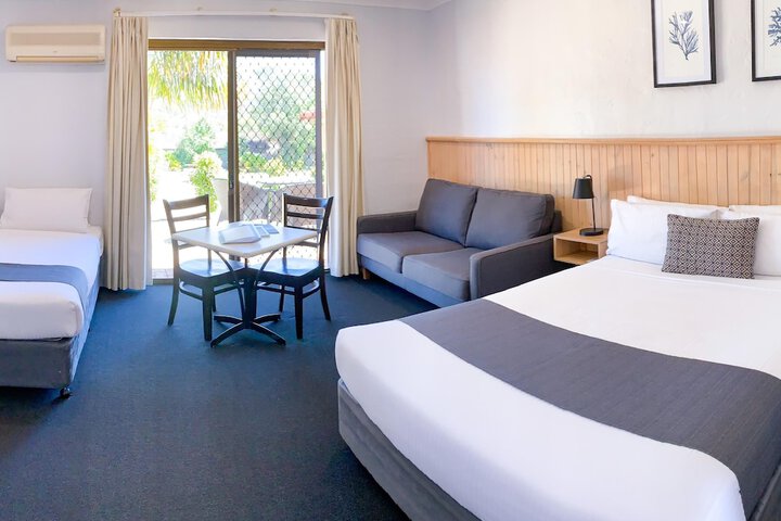 Room 3 of 24