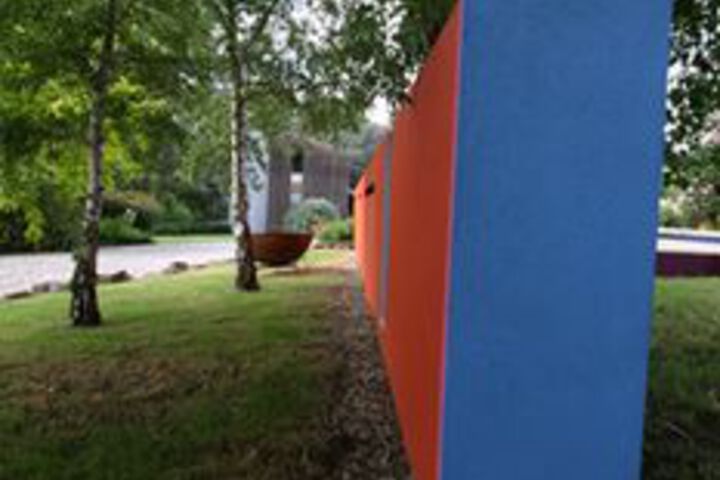 Hotel Exterior 7 of 27