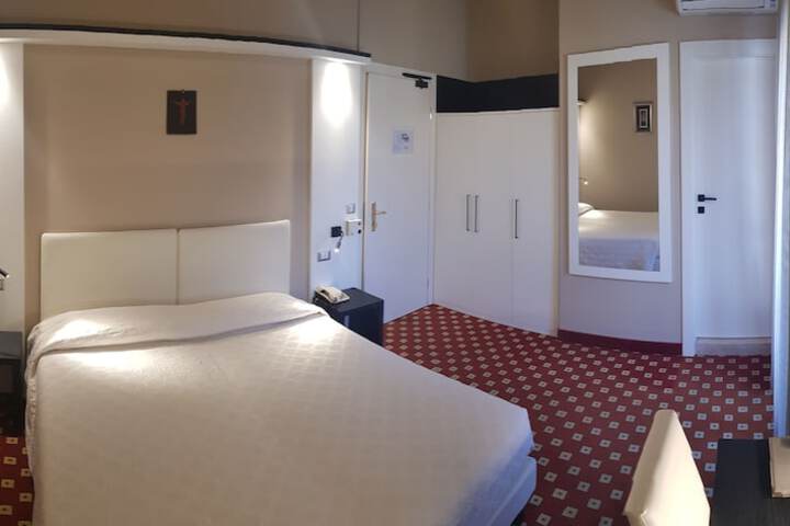 Room 11 of 59