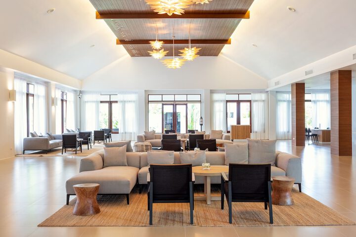 Hotel Interior 8 of 134