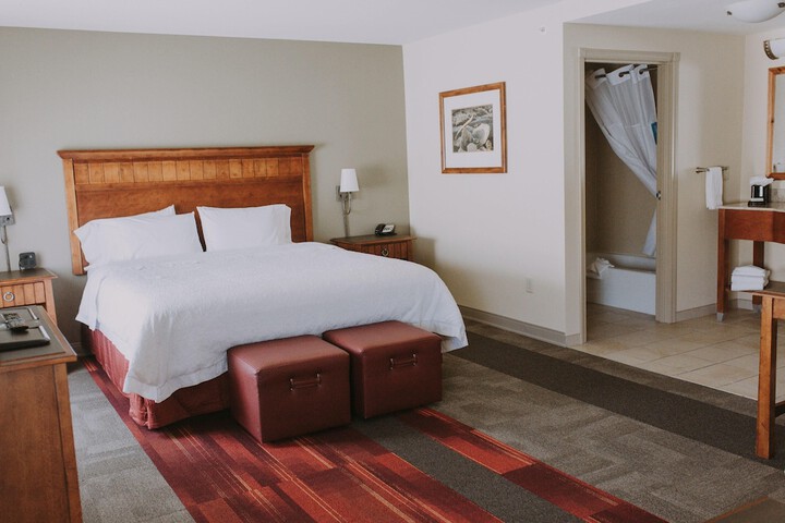 Room 7 of 38