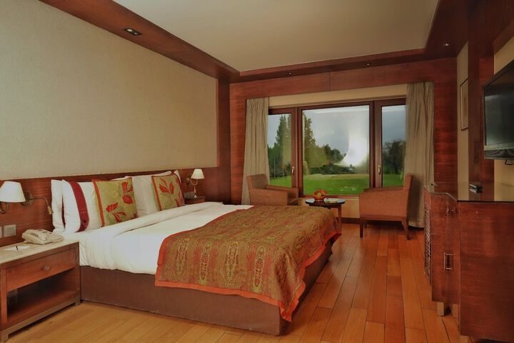 Room 29 of 140