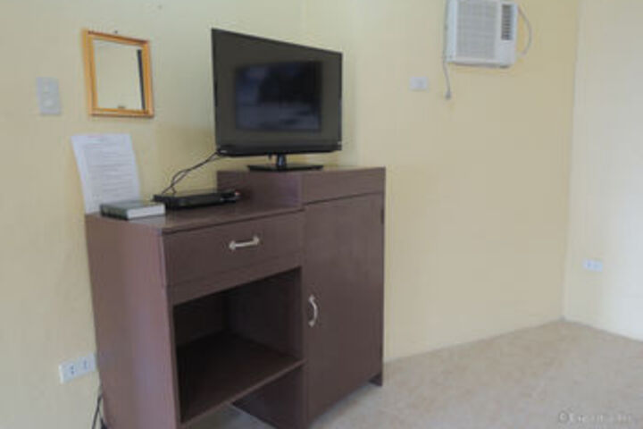 Room 30 of 39
