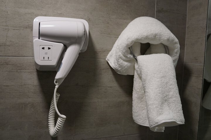 Room amenity