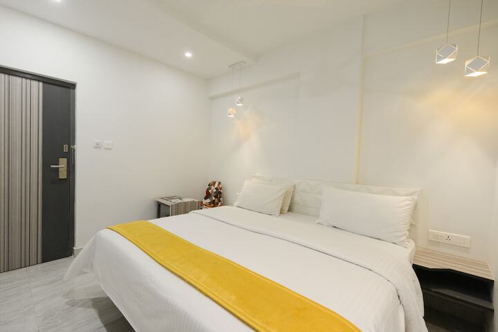 Room 7 of 20