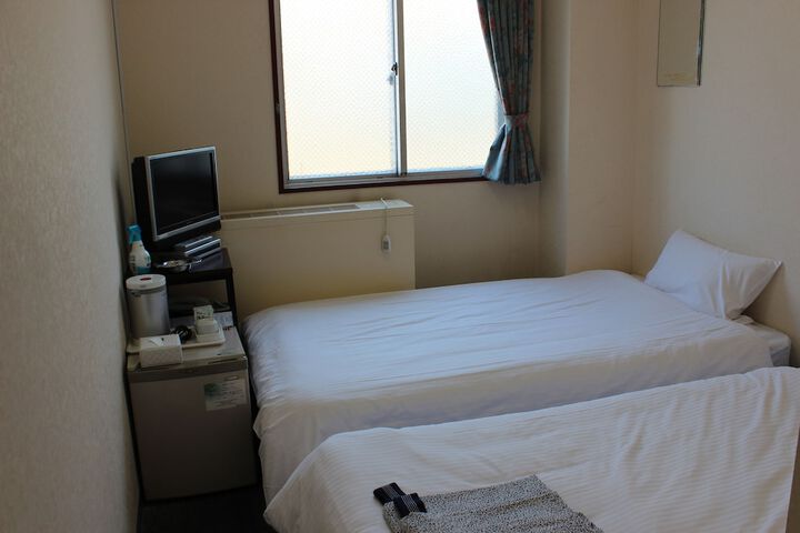 Room 5 of 29